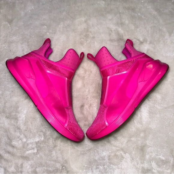 Puma Neon Pink Slip On Basketball Sneakers Size 8.5 - Picture 2 of 7